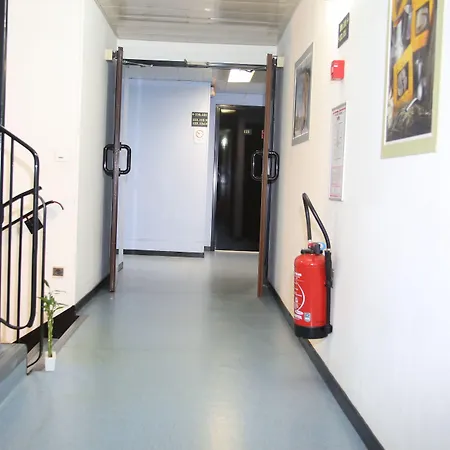 Premiere Classe Rouen Nord - 2* Barentin