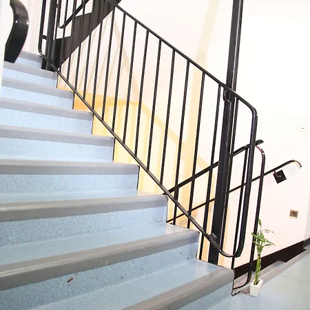 Hotell Premiere Classe Rouen Nord - Barentin