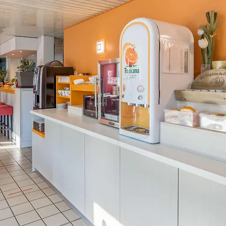 Premiere Classe Rouen Nord - 2* Barentin